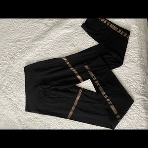 4 pairs of PINK ultimate and seamless leggings